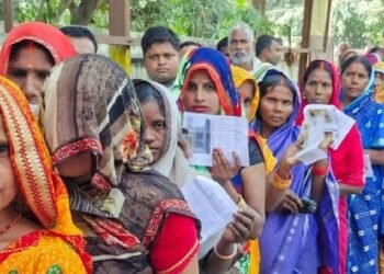 उत्तर प्रदेश में वोटर लिस्ट पर बड़ा फैसला, SIR की डेडलाइन खत्म, अब करोड़ों नाम कटने तय