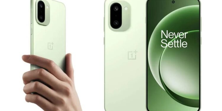 भारत में लॉन्च हुआ OnePlus 15R दमदार बैटरी और प्रीमियम फीचर्स के साथ