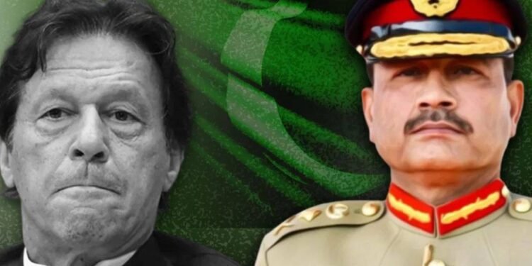 Imran Khan: पाकिस्तान में पूर्व प्रधानमंत्री इमरान खान को पागल घोषित किया गया, मुनीर आर्मी ने भी उन्हें देशद्रोही बताया