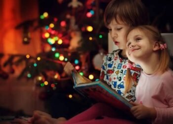 क्रिसमस के मौसम में बच्चों के लिए किताबें बनीं सबसे खास तोहफा, कहानियों से सजे सपनों और मूल्यों के दिन