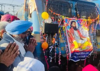 गुरु रविदास जयंती पर वाराणसी रवाना हुई श्रद्धालुओं की ट्रेन, पंजाब सरकार का बड़ा संदेश