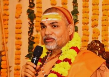 प्रयागराज में शंकराचार्य स्वामी अविमुक्तेश्वरानंद पर यौन शोषण के आरोपों में एफआईआर दर्ज करने के निर्देश