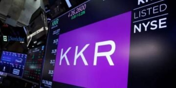 भारत की इलेक्ट्रिक बस क्रांति पर KKR का बड़ा दांव: 310 मिलियन डॉलर निवेश से बदलेगा पब्लिक ट्रांसपोर्ट का भविष्य