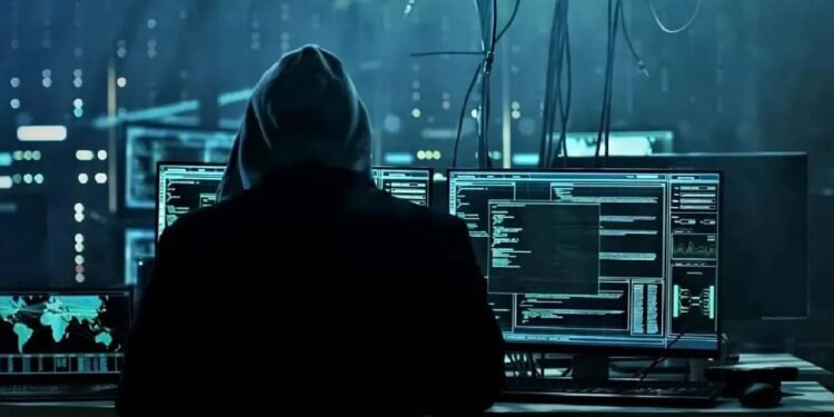 तेहरान बना ‘डिजिटल रणभूमि’, हजारों कैमरे हैक कर मिली खामेनेई की लोकेशन?