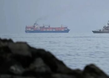 ईरान-इजरायल तनाव से अटका भारत का LPG जहाजी बेड़ा, होर्मुज में फंसी गैस निकालने की तैयारी