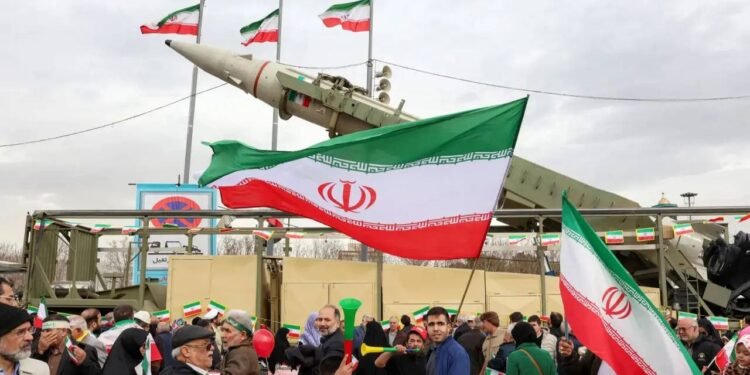 ‘जीत तक जारी रहेगी जंग’ ट्रंप के दावों के बीच ईरानी सेना का बड़ा ऐलान