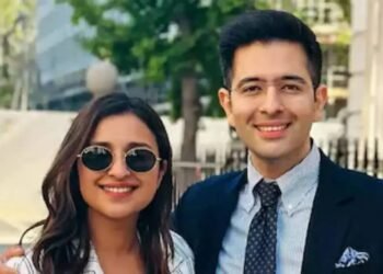 राघव चड्ढा के समर्थन में उतरीं परिणीति चोपड़ा, ‘Silenced, Not Defeated’ वीडियो से जताया साथ